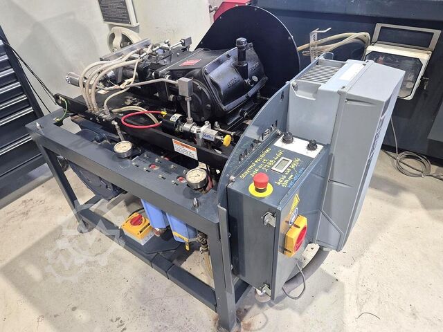 Wasserstrahlschneidanlage OMAX MAXIEM 1515