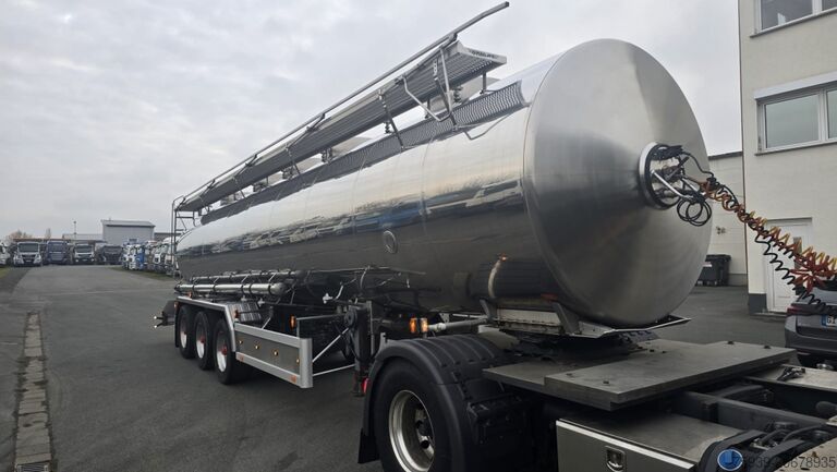 Tankauflieger Magyar Edelstahltankauflieger 27500 - 5 Kammern