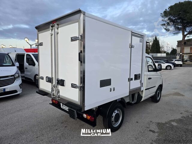 Izotermisches Kühlfahrzeugisotherme Kühltransporter Piaggio PIAGGIO PORTER NP6 2022 GPL CELLA FRIGO