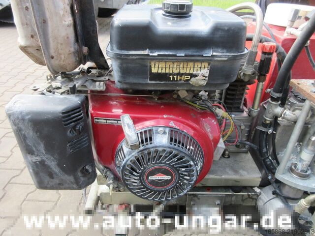 Marcações rodoviárias Graco LineLazer Zebra 5000 Viscount Airless