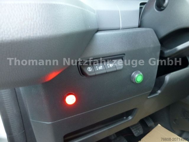Refrigerator body van RENAULT NEW Master Kühlkoffer Xarios 300 BÄR LBW