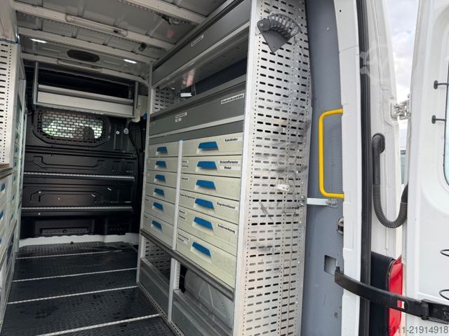 Kombi z visokim stropom VOLKSWAGEN Crafter Kasten Kasten 35 mittellang Hochdach FWD