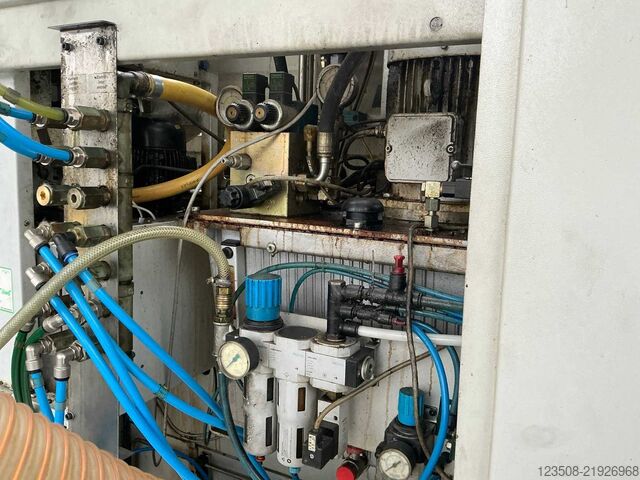 Centre d’usinage universel 5 axes SW EMAG BAS 03-12