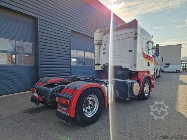 Standard tractor unit Scania R