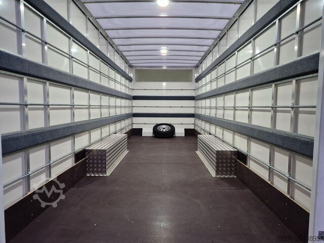 Hög och lång boxvagn Fiat Ducato