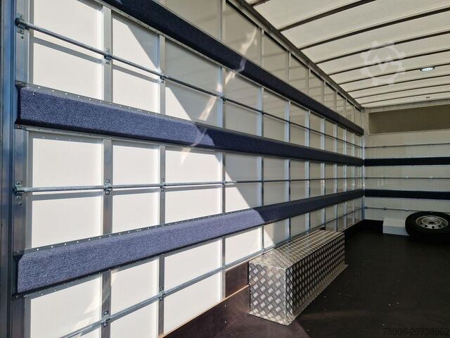 Hög och lång boxvagn Fiat Ducato