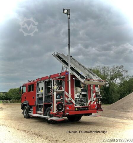 Vatrogasno vozilo TLF (3000) MAN 18340 TGM  