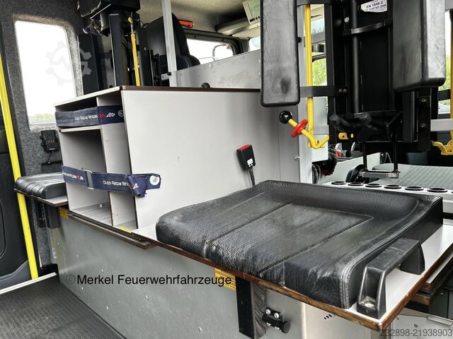 Vatrogasno vozilo TLF (3000) MAN 18340 TGM  