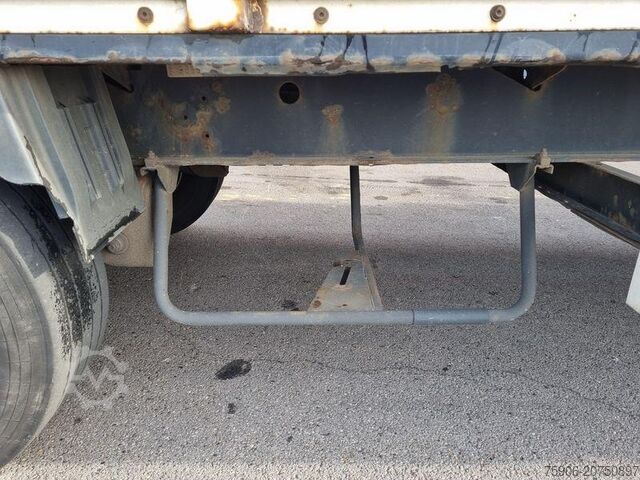 Krone FOURGON + HAYON