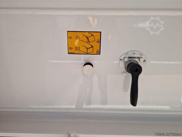 Semiremorcă basculantă Benalu BULKLINER CEREALIERE 57.3m3