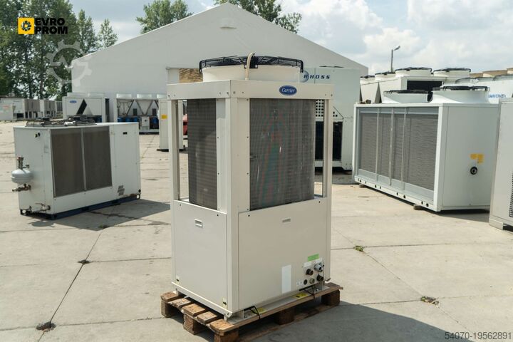 Koelmachine/warmtepomp Used Aircooled chiller Carrier 30RQ 033 0313 PE 32.3 kW/34.3 k 2016 yom