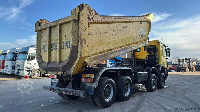 Kiper kamion Mercedes-Benz Actros 4141 (8X8 / LAMES / GRAND PONT / V6 / BO...