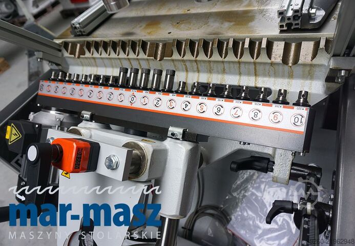 Vrtalni stroj z več vreteni Maggi Engineering Boring System 21