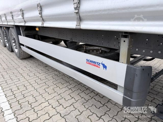 Åpen semitrailer med presenning Schmitz Cargobull Curtainsider Standard