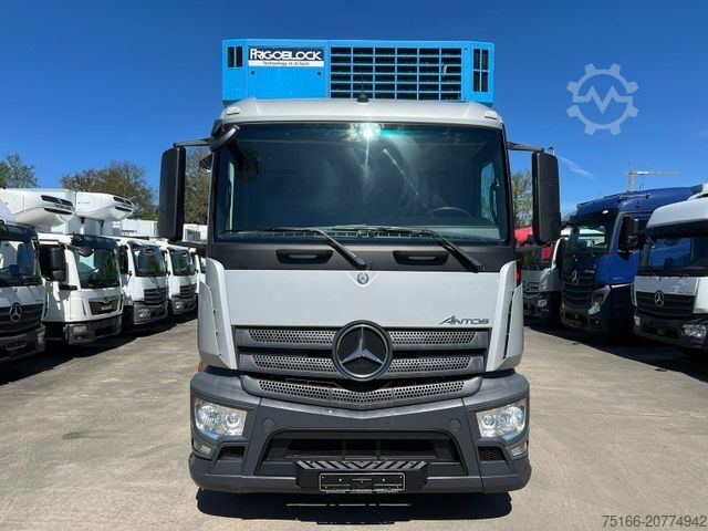 Camion refrigerato MERCEDES-BENZ ANTOS 1832 L Kühlkoffer 7,85 m LBW 2 T*3 Kammer