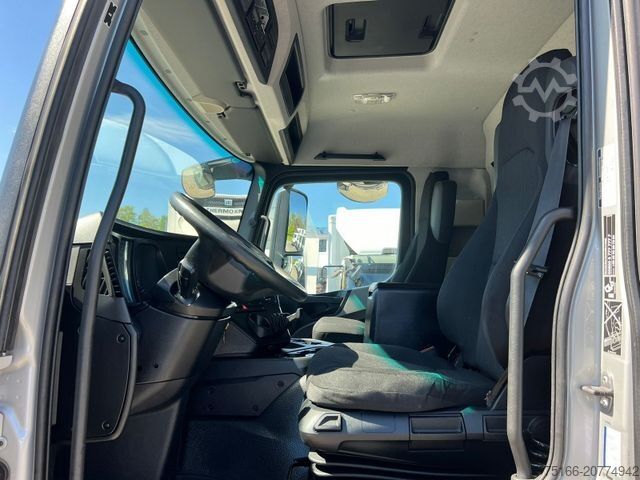 Refrigerated truck MERCEDES-BENZ ANTOS 1832 L Kühlkoffer 7,85 m LBW 2 T*3 Kammer