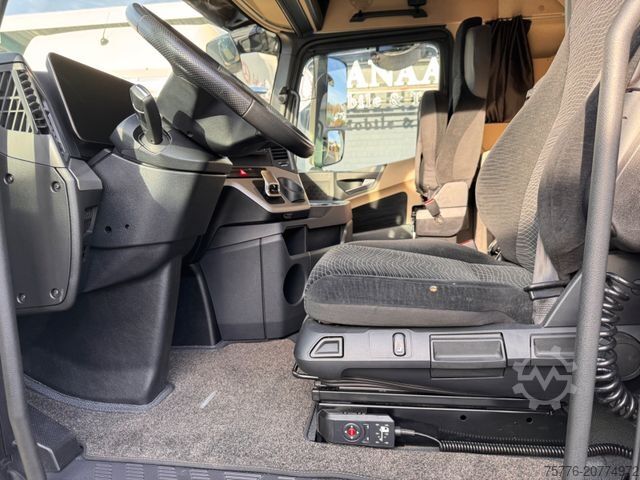 Standard tractor unit MERCEDES-BENZ Mercedes-Benz 1848 L  Actros 5 GigaSpace