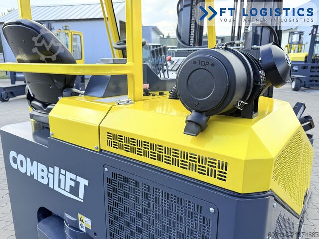 Chariot élévateur multidirectionnel Combilift CB2500 GAS TRIPLEX 4900 FORK POSITIONER