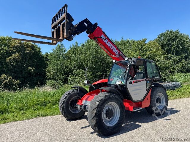 Teleskopiskais iekrāvējs Manitou MT 933 Easy