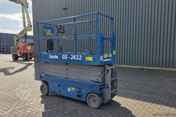 Käärkahveltõstuk Genie GS2632 Electric, 10m Working Height, 227kg Capacit