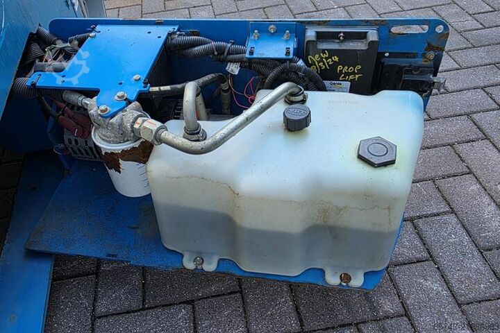 Käärkahveltõstuk Genie GS2632 Electric, 10m Working Height, 227kg Capacit