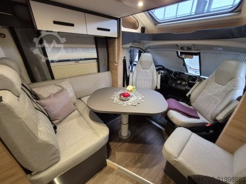Poolintegreeritud matkaauto Knaus L!VE WAVE 650 MEG Black Selection *TraumMobil*Autark e*