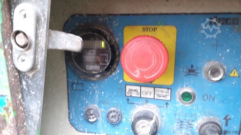 โต๊ะยกแบบกรรไกร Iteco IG 10130 (9,85m)