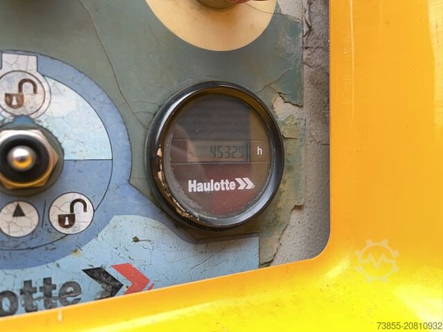 แพลตฟอร์มการทำงานแบบประกบ Haulotte Ha 20 Px (21m)