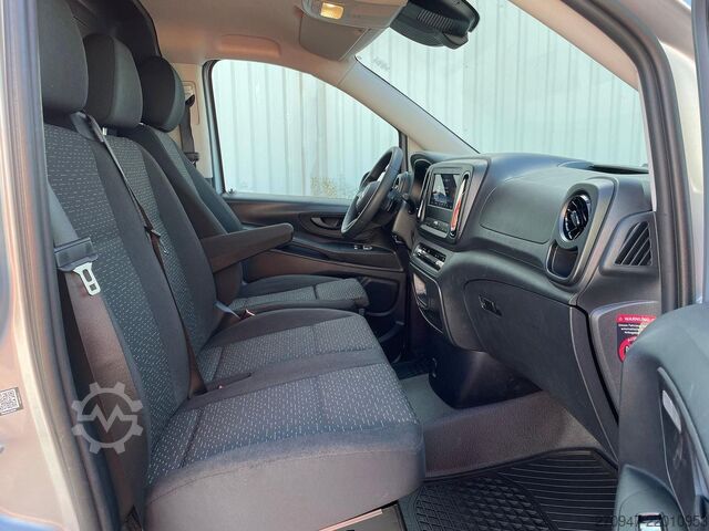 Slēgtais furgons MERCEDES-BENZ Vito 116 Kasten PRO XL SITZHZ PDC KAMERA TEMP