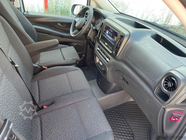 Slēgtais furgons MERCEDES-BENZ Vito 116 Kasten PRO XL SITZHZ PDC KAMERA TEMP