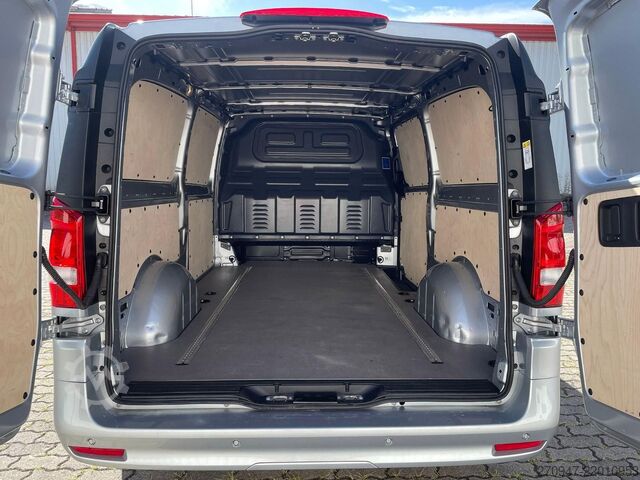 Slēgtais furgons MERCEDES-BENZ Vito 116 Kasten PRO XL SITZHZ PDC KAMERA TEMP