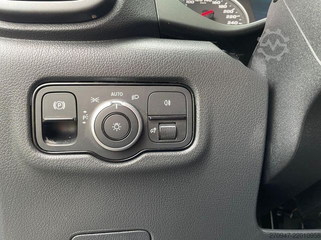 Furgone MERCEDES-BENZ Vito 116 Kasten PRO XL SITZHZ PDC KAMERA TEMP