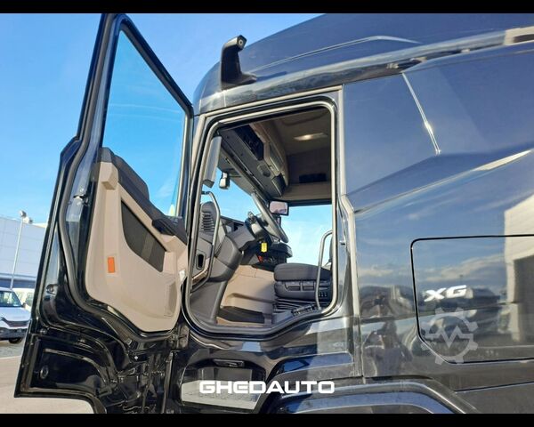 Τυπική μονάδα τράκτορα DAF TRATTORE STRADALE DAF XG 480 FT