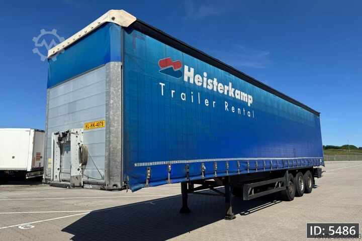 Csúszó ponyvák Schmitz Cargobull SCB*S3T / Disk brakes