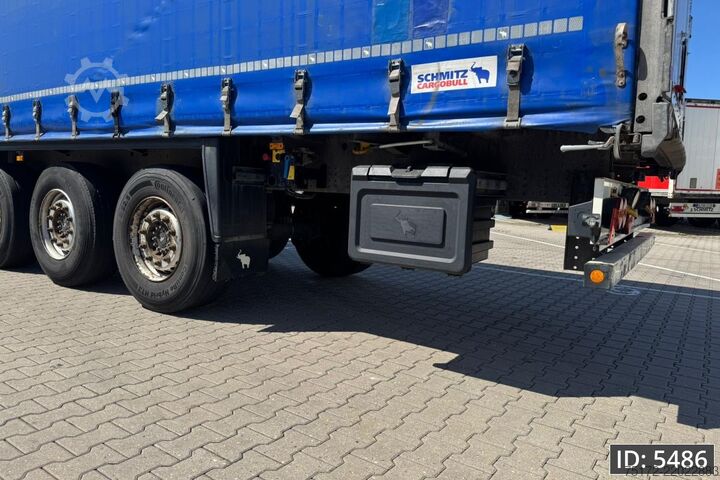 Csúszó ponyvák Schmitz Cargobull SCB*S3T / Disk brakes