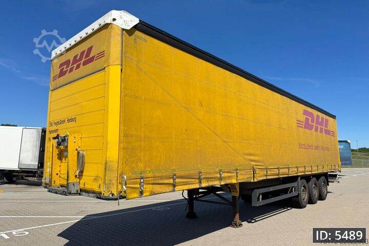 Csúszó ponyvák Schmitz Cargobull SCB*S3T / Disk brakes