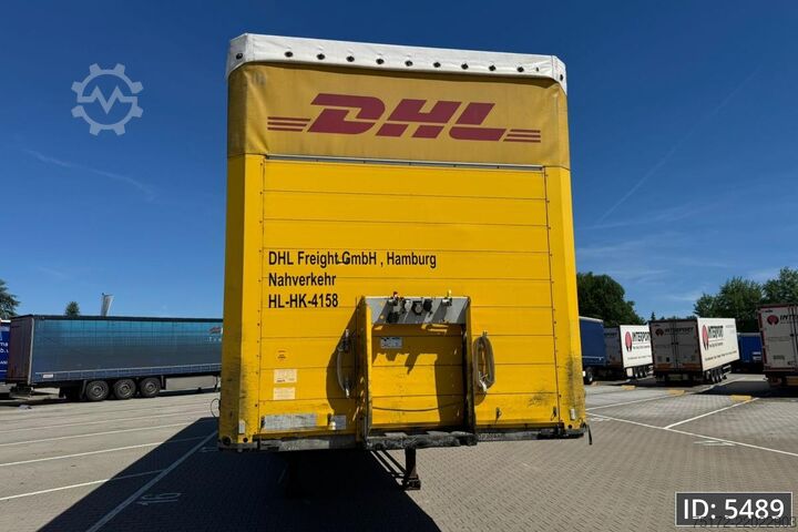 Csúszó ponyvák Schmitz Cargobull SCB*S3T / Disk brakes