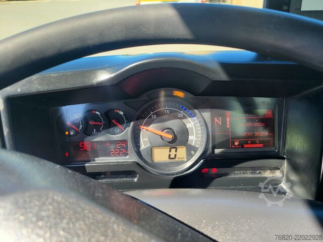쓰레기 수거차 Renault D Wide
