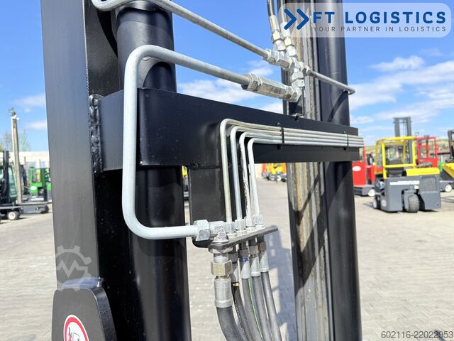 4-way forklift Hubtex DQ40D DIESEL TRIPLEX 6500 FREE-LIFT TOP1