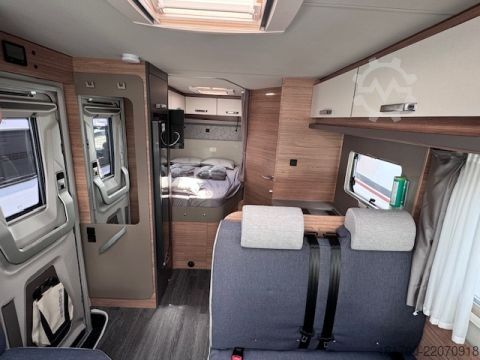セミインテグレーテッドキャンピングカー Weinsberg CaraLoft 650 MF *TraumMobil*Ersparnis 31.346¤*