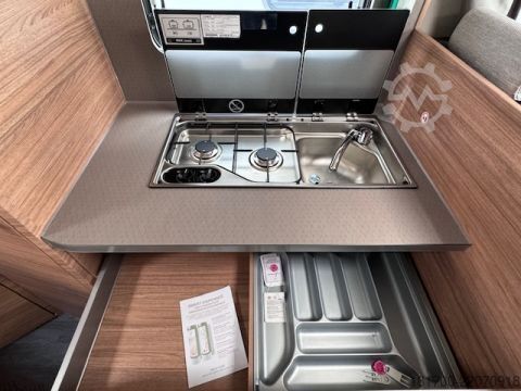 セミインテグレーテッドキャンピングカー Weinsberg CaraLoft 650 MF *TraumMobil*Ersparnis 31.346¤*