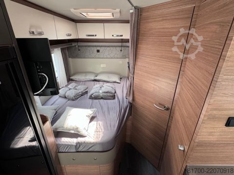 セミインテグレーテッドキャンピングカー Weinsberg CaraLoft 650 MF *TraumMobil*Ersparnis 31.346¤*