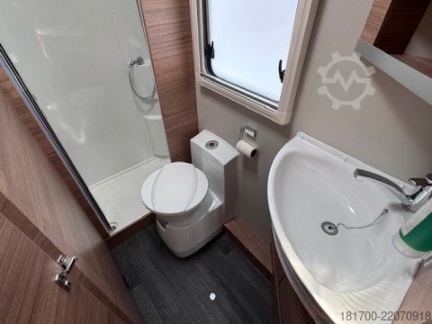 セミインテグレーテッドキャンピングカー Weinsberg CaraLoft 650 MF *TraumMobil*Ersparnis 31.346¤*