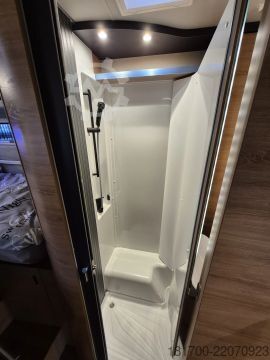 セミインテグレーテッドキャンピングカー Knaus L!VE WAVE 650 MEG Black Selection *TraumMobil*L-Sitzgruppe*