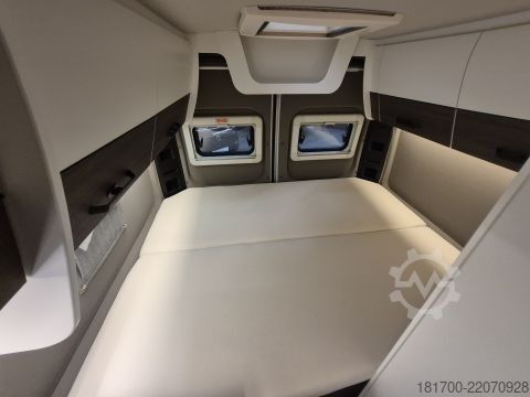 キャンピングカー VanTourer 600 D GO! *TraumMobil-Secure*