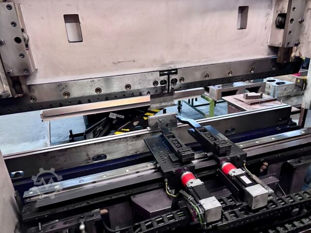 Run press Bystronic Xpert 100 x 2050 CNC