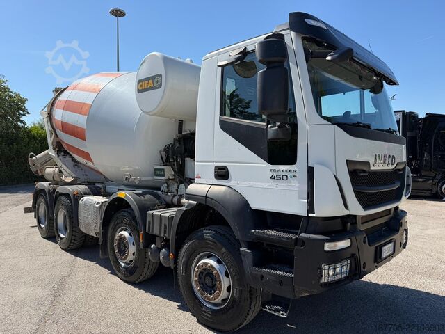 автобетонозмішувач Iveco Trakker 450