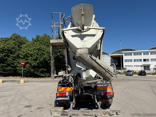 автобетонозмішувач Iveco Trakker 450