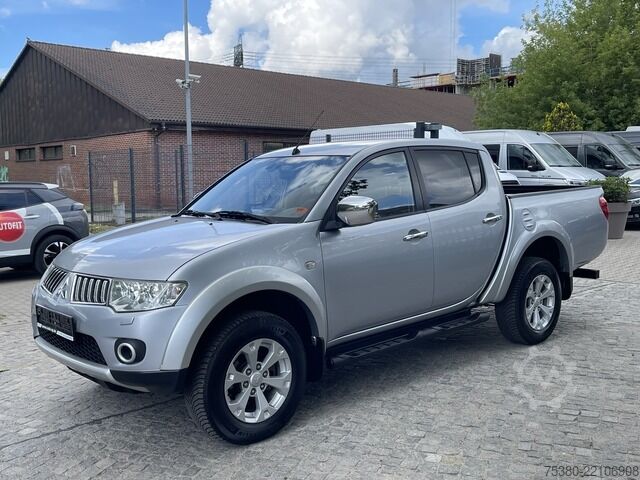 Пікап mitsubishi L200 2.5DI-D INTENSE Doppelkabine 1H*AHK*RFK*