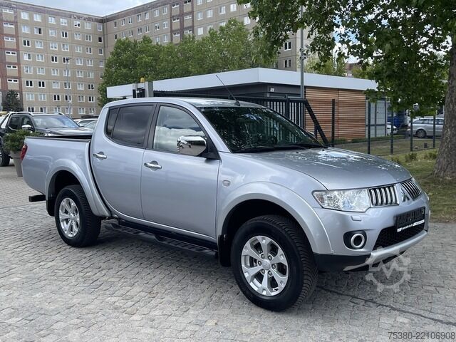 Пікап mitsubishi L200 2.5DI-D INTENSE Doppelkabine 1H*AHK*RFK*